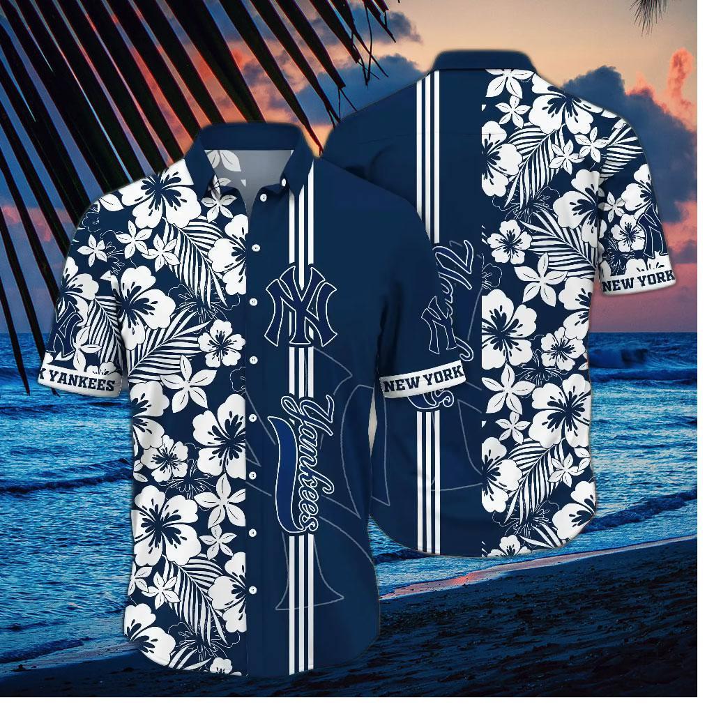 New York Yankees Ocean Breeze Hibiscus Hawaiian Shirt