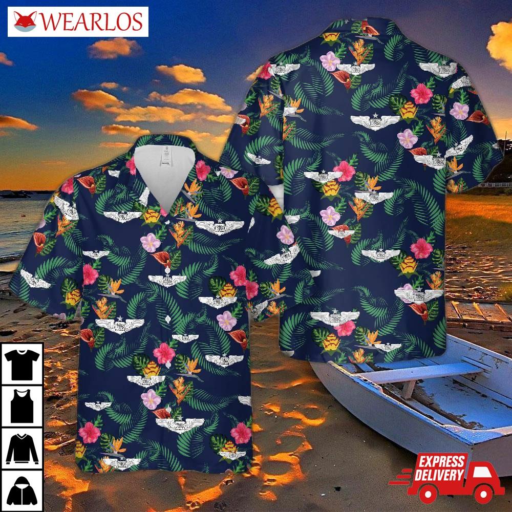Us Air Force Senior Astronaut Observer Navigator Combat System Officer Badge Hawaiian Shirt